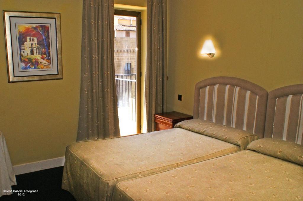 Hotel Marixa La Guardia Екстериор снимка